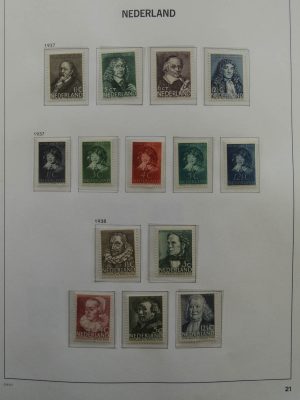 Stamp collection 25119 Netherlands 1923-1999.