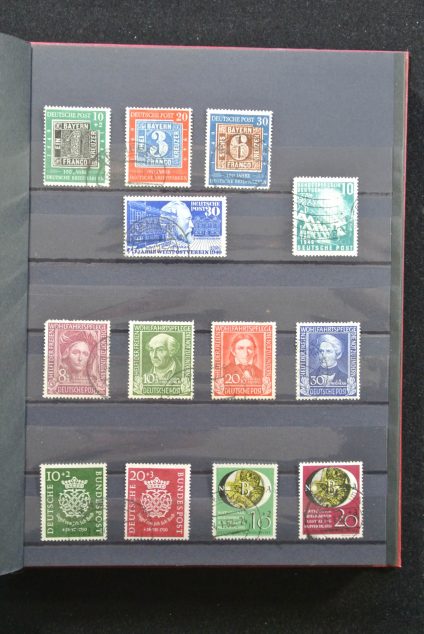 Stamp collection 25175 Bundespost.