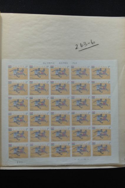 Stamp collection 25906 Ghana imperforated 1964-1978.