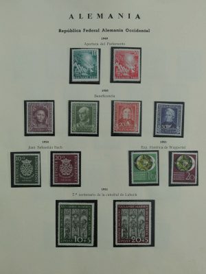 Stamp collection 27174 Bundespost 1949-1977.
