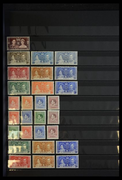 Stamp collection 27587 Coronation Omnibus set British Commonwealth 1937.