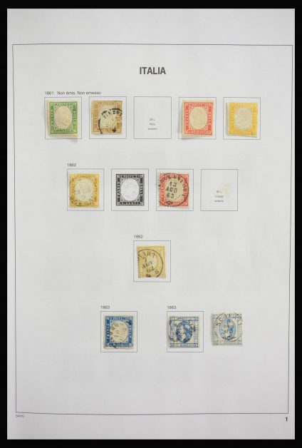 Stamp collection 27969 Italy 1861-2004.