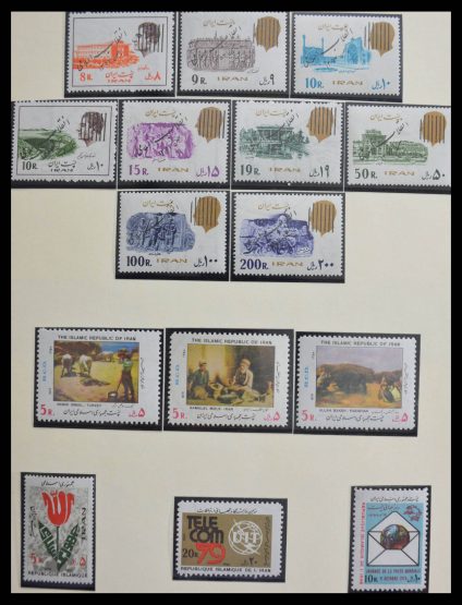 Stamp collection 28199 Iran 1979-2002.