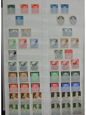 Stamp collection 28378 German Reich mint hinged and used.