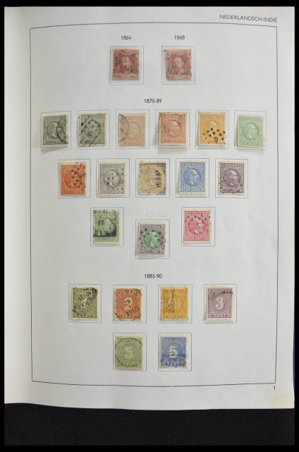 Stamp collection 28398 Dutch territories 1864-1975.