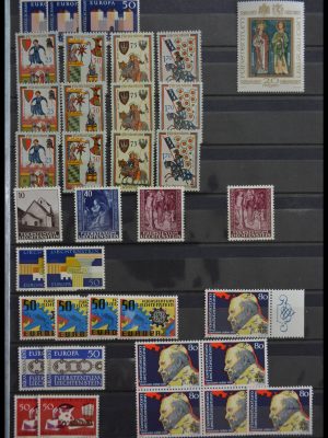 Stamp collection 28476 Liechtenstein.