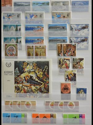 Stamp collection 28583 Cyprus.