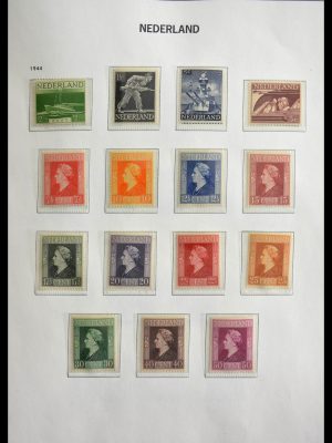 Stamp collection 28751 Netherlands 1945-1989.