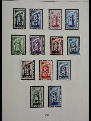 Stamp collection 28811 United Europe 1956-1996.