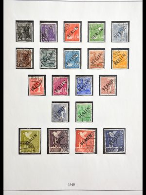 Stamp collection 29025 Berlin 1948-1990.