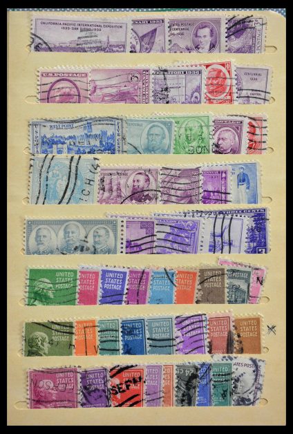 Stamp collection 29296 All world 1880-1990.