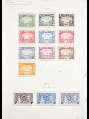 Stamp collection 29567 Aden 1937-1967.