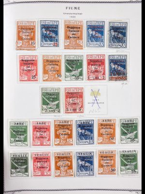 Stamp collection 29635 Fiume 1918-1924.