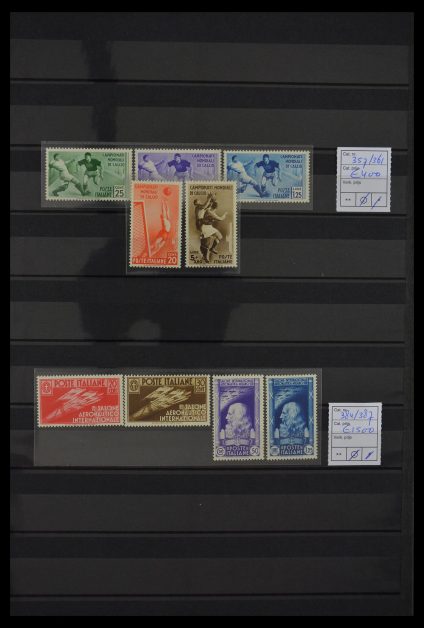 Stamp collection 29642 Italy 1931-1949.