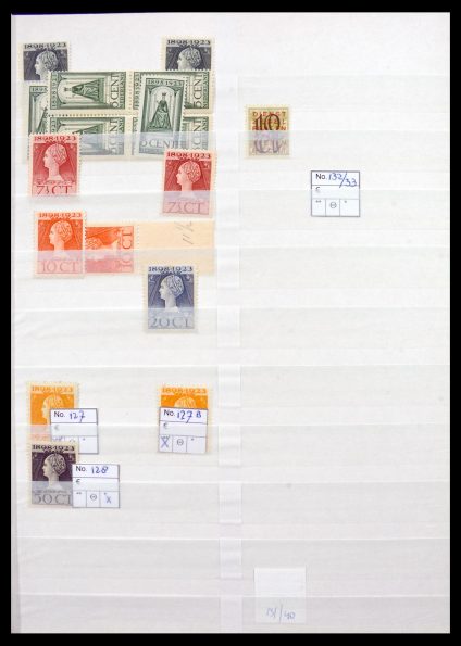 Stamp collection 30064 Netherlands 1891-2004.