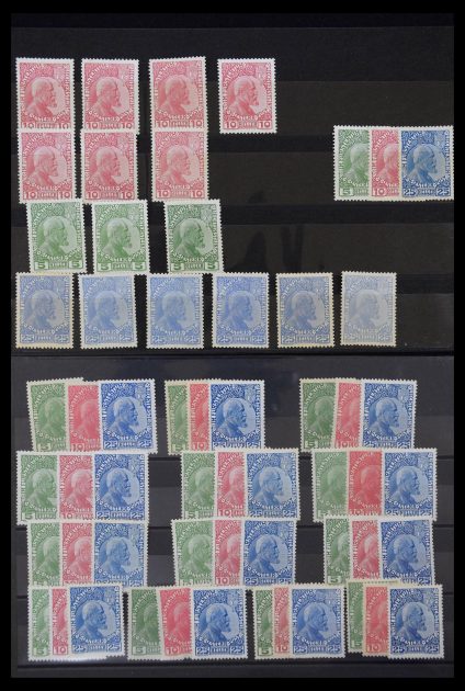 Stamp collection 30232 Liechtenstein better issues 1912-1955.