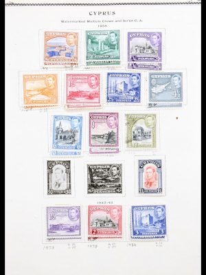 Stamp collection 30293 Cyprus 1928-1975.
