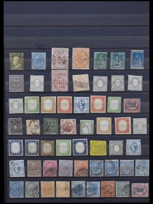Stamp collection 30374 Italy classic.