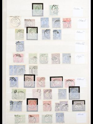 Stamp collection 30424 Netherlands smallround cancels.