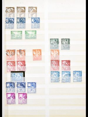 Stamp collection 30525 German Reich 1933-1945.