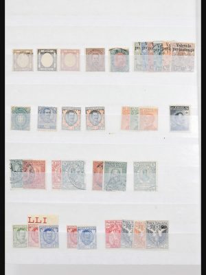 Stamp collection 30649 Italy 1861-1951.