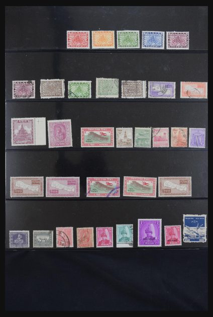 Stamp collection 30810 Nepal 1907-2005.