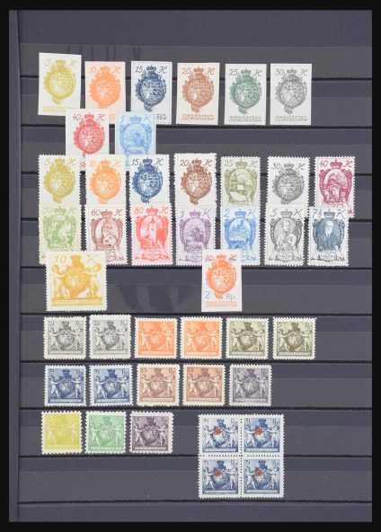 Stamp collection 30857 Liechtenstein 1920-1972.