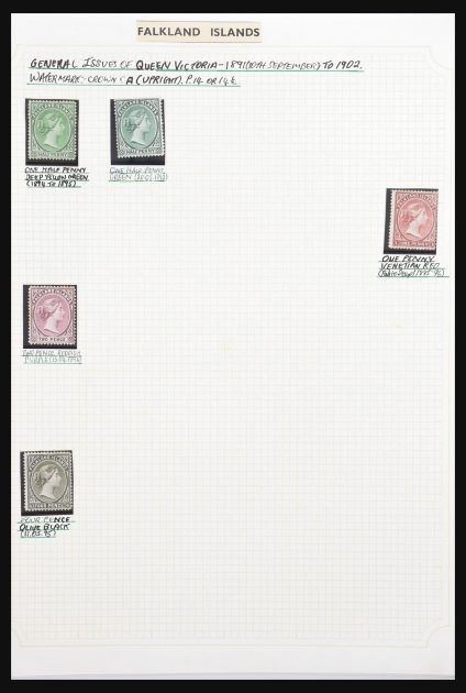 Stamp collection 30902 Falkland Islands 1889-1980.