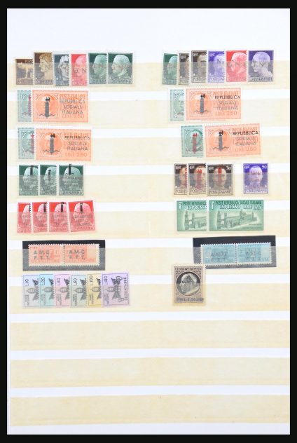 Stamp collection 31057 Italy and territories 1890-1955.