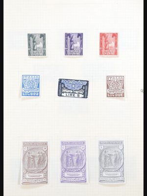 Stamp collection 31184 Italy 1923-1942.