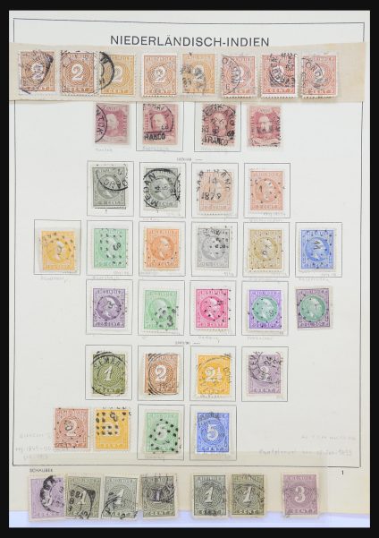 Stamp collection 31312 Dutch territories 1864-1975.