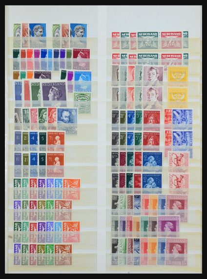 Stamp collection 31458 Netherlands 1940-1976.