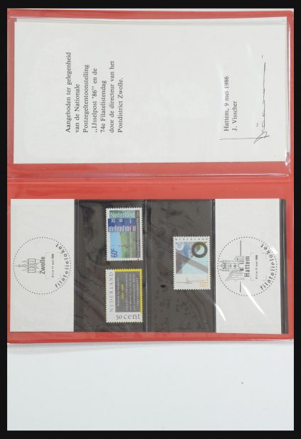 Stamp collection 31495 Netherlands special presentation packs.