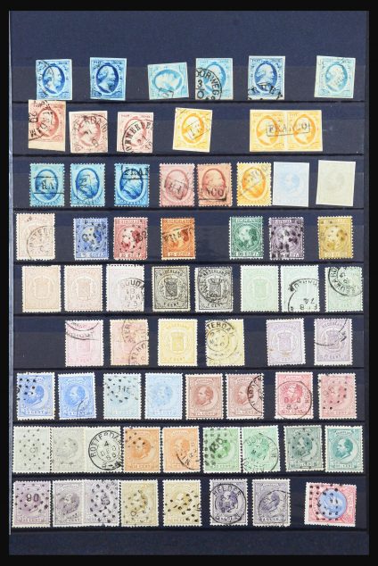 Stamp collection 31557 Netherlands 1852-1995.