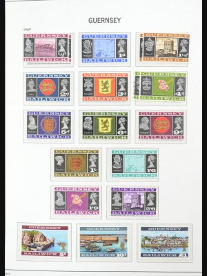 Stamp collection 31643 Guernsey 1969-2005.