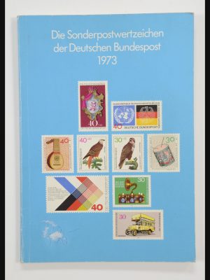 Stamp collection 31834 Bundespost yearbooks 1973(!)-1999.