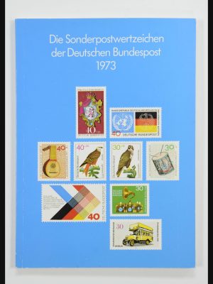 Stamp collection 31836 Bundespost yearbooks 1974-1999.