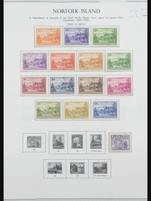 Stamp collection 31858 Norfolk Islands 1947-2000.