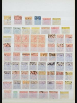 Stamp collection 31965 Australian States.