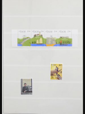 Stamp collection 31993 Macau 1984-2003.