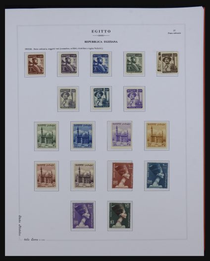 Stamp collection 32195 Egypt 1953-1989.