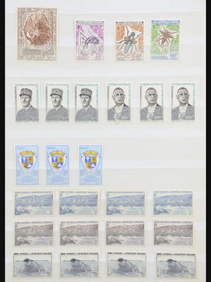 32772 Thematics North- and South pole 1950-2000.