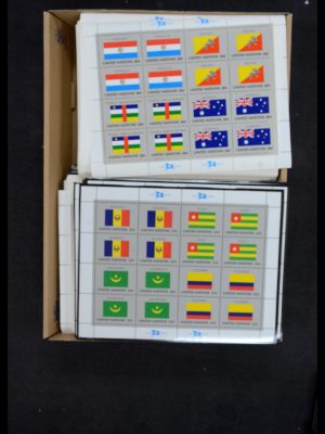36267 United Nations flag sheets 1980-2001.